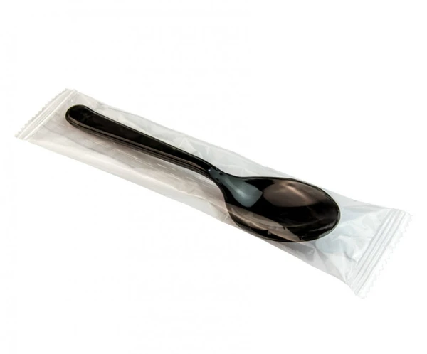 Ложка черная в индивидуальной упаковке